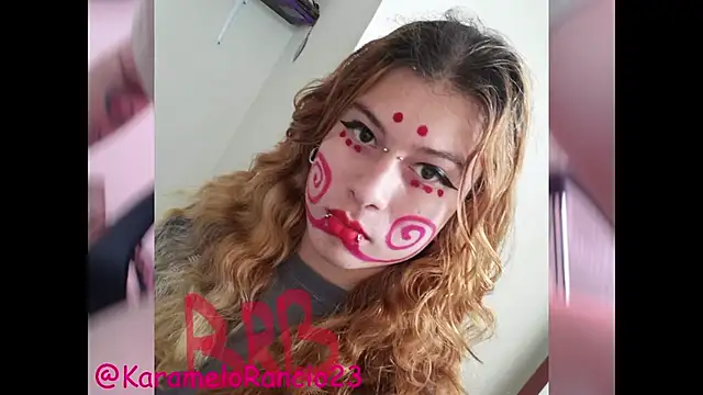 Snapshot of Smoke_trip_Alicia chatting on 02/22/25, 03:14 Smoke trip Alicia online show from 02/22/25, 03:14