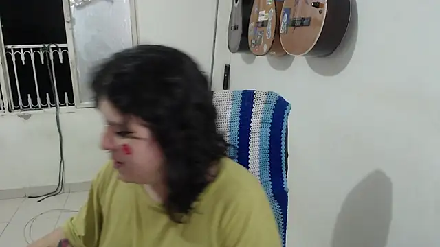 Smoke trip Alicia online show from 10/26/25, 04:18