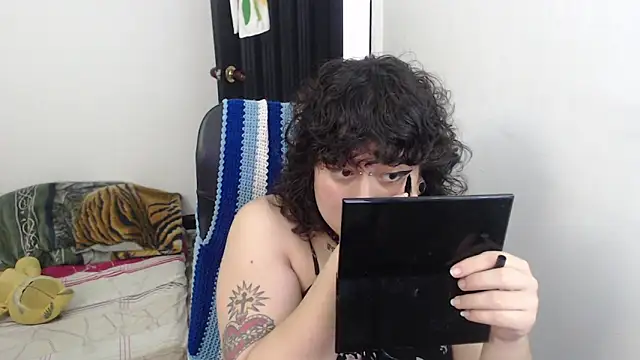 Smoke trip Alicia online show from 02/10/26, 03:05