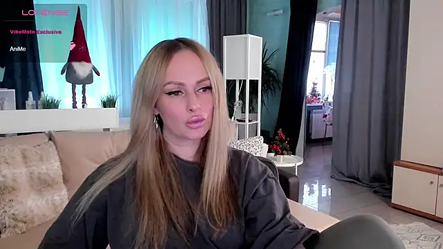 Snapshot of Libby_Nora chatting on 01/03/25, 11:25 Libby Nora online show from 01/03/25, 11:25