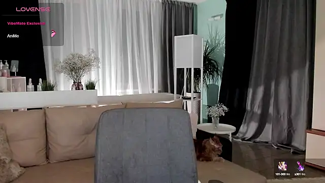 Snapshot of Libby_Nora chatting on 01/10/25, 05:37 Libby Nora online show from 01/10/25, 05:37