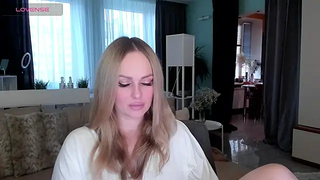Snapshot of Libby_Nora chatting on 01/29/25, 10:58 Libby Nora online show from 01/29/25, 10:58