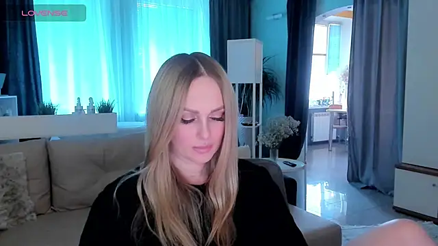 Snapshot of Libby_Nora chatting on 02/07/25, 12:28 Libby Nora online show from 02/07/25, 12:28