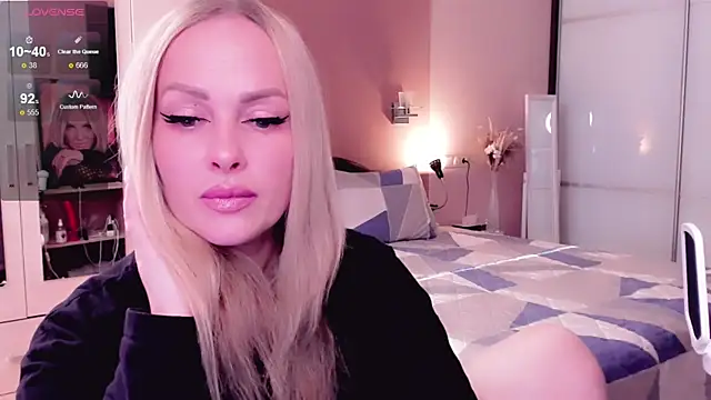 Snapshot of Libby_Nora chatting on 10/08/25, 10:46 Libby Nora online show from 10/08/25, 10:46