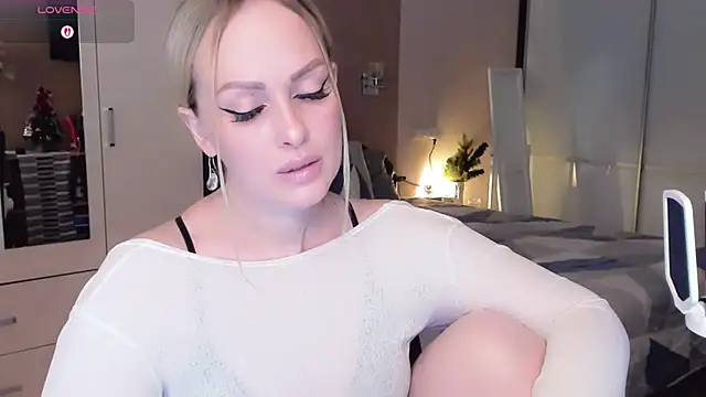 Libby Nora online show from 12/22/25, 11:51