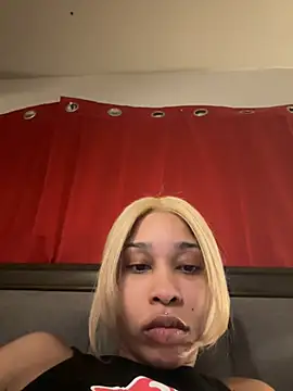 nikkiibabby online show from 02/18/25, 12:59