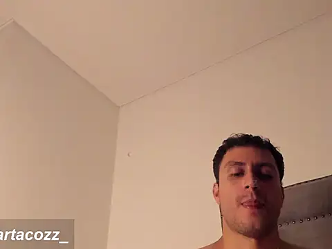 Snapshot of spartacozz chatting on 09/20/25, 03:40 spartacozz online show from 09/20/25, 03:40