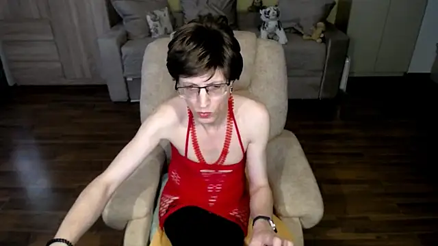 clementine online show from 04/23/26, 12:29