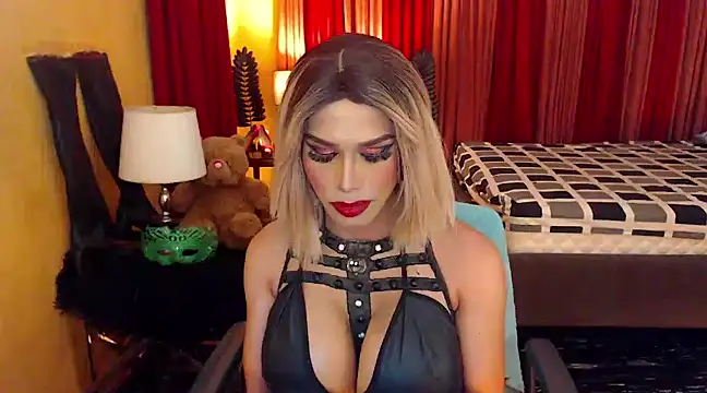 Snapshot of YourDreamPinayPie chatting on 12/17/24, 12:22 YourDreamPinayPie online show from 12/17/24, 12:22