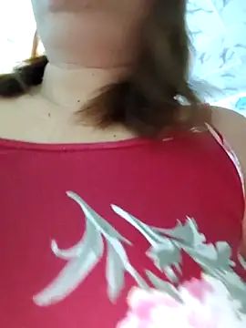 XXLorie 02 online show from 05/10/26, 01:49