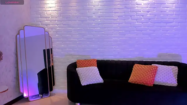 AmyDavis  online show from 12/28/24, 07:54