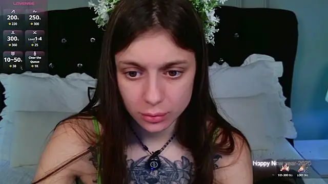 Snapshot of Eille_Elfie chatting on 12/04/25, 05:06 Eille Elfie online show from 12/04/25, 05:06