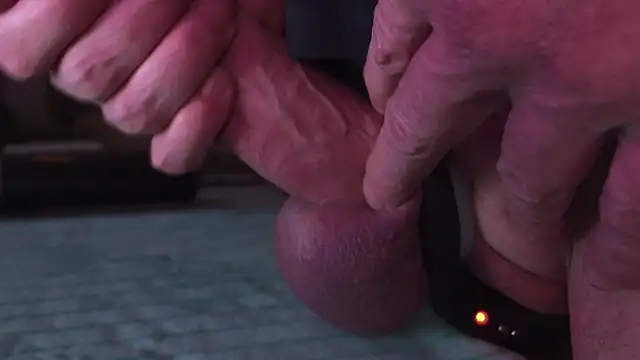 NylonHype online show from 01/25/25, 10:50