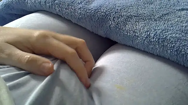 perescam online show from 10/23/25, 03:00