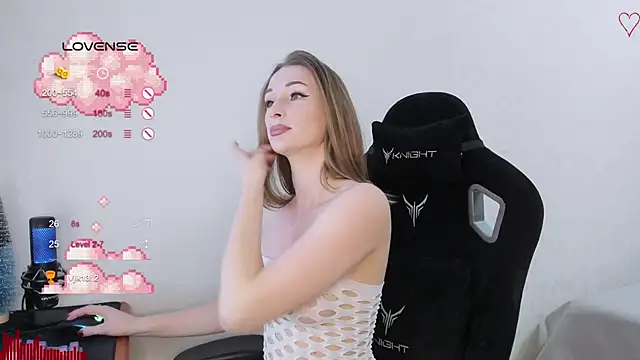 SkyqueenI online show from 12/04/24, 09:07