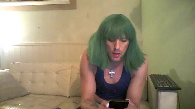 Snapshot of SassyAmanda87 chatting on 10/26/25, 05:30 SassyAmanda87 online show from 10/26/25, 05:30