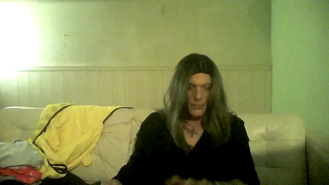 SassyAmanda87 online show from 10/27/25, 07:29