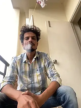 Snapshot of Talha266 chatting on 09/13/25, 10:59 Talha266 online show from 09/13/25, 10:59