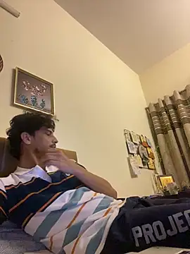 Snapshot of Talha266 chatting on 09/19/25, 08:20 Talha266 online show from 09/19/25, 08:20