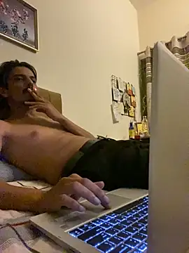 Snapshot of Talha266 chatting on 10/08/25, 08:28 Talha266 online show from 10/08/25, 08:28