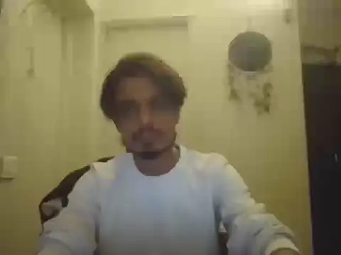 Snapshot of Talha266 chatting on 10/13/25, 07:58 Talha266 online show from 10/13/25, 07:58