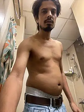 Snapshot of Talha266 chatting on 10/25/25, 11:43 Talha266 online show from 10/25/25, 11:43