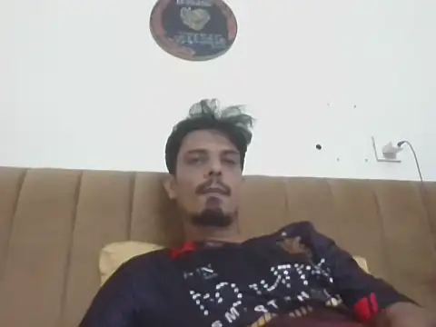 Snapshot of Talha266 chatting on 05/22/26, 07:30 Talha266 online show from 05/22/26, 07:30