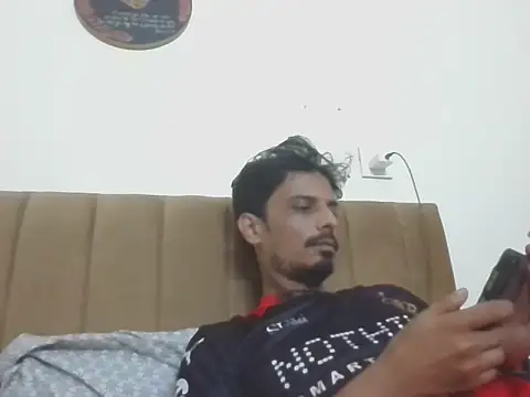Snapshot of Talha266 chatting on 05/31/26, 08:21 Talha266 online show from 05/31/26, 08:21