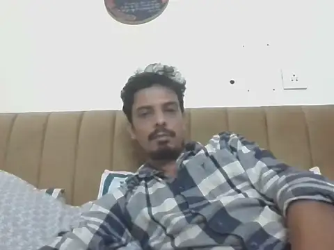 Snapshot of Talha266 chatting on 06/02/26, 05:48 Talha266 online show from 06/02/26, 05:48