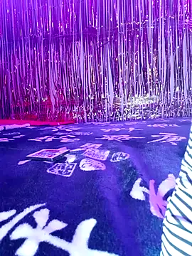 LUNAdeMARTE online show from 04/25/26, 03:09