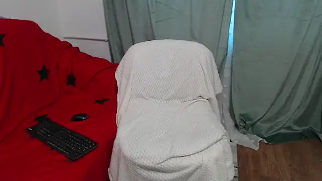 JullieMilf online show from 09/28/25, 08:42