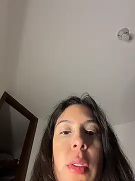 kamivolkano online show from 10/24/25, 11:34