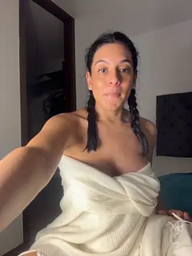 kamivolkano online show from 02/22/26, 01:51