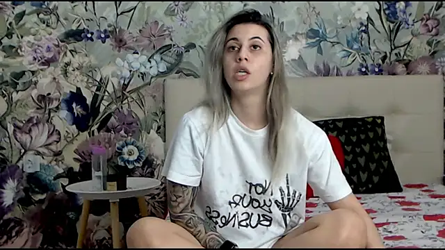 RoseDiamond06 online show from 01/29/25, 03:26