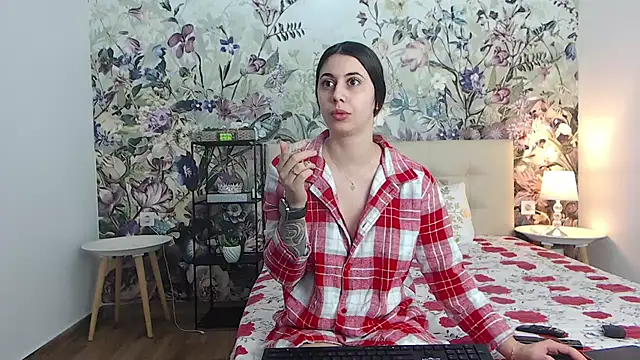 RoseDiamond06 online show from 02/22/26, 01:18