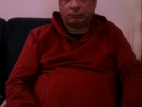 Snapshot of desipapaxxx chatting on 01/23/25, 06:14 desipapaxxx online show from 01/23/25, 06:14