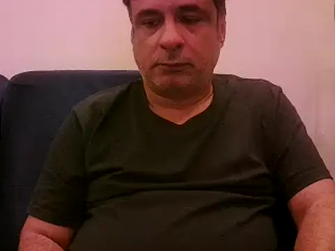 Snapshot of desipapaxxx chatting on 01/25/25, 07:28 desipapaxxx online show from 01/25/25, 07:28