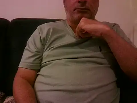 Snapshot of desipapaxxx chatting on 02/01/25, 05:26 desipapaxxx online show from 02/01/25, 05:26