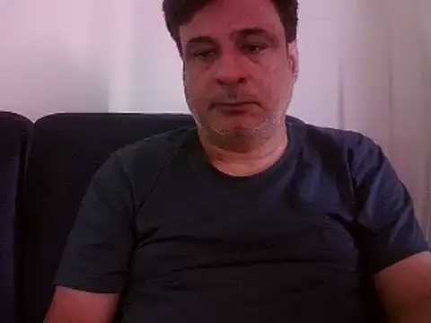 Snapshot of desipapaxxx chatting on 02/06/25, 03:06 desipapaxxx online show from 02/06/25, 03:06