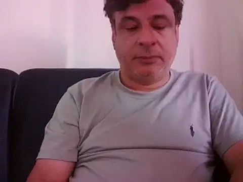 Snapshot of desipapaxxx chatting on 02/19/25, 03:17 desipapaxxx online show from 02/19/25, 03:17