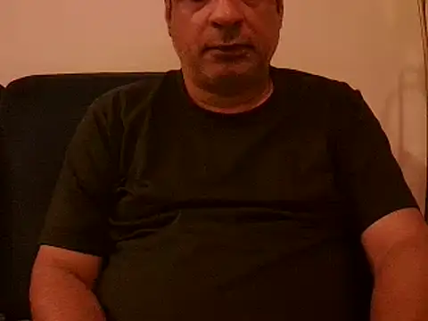 Snapshot of desipapaxxx chatting on 02/23/25, 01:46 desipapaxxx online show from 02/23/25, 01:46