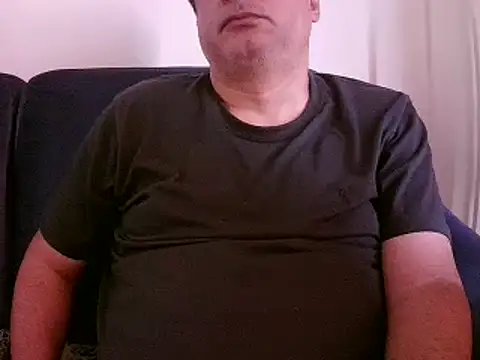 Snapshot of desipapaxxx chatting on 02/23/25, 04:50 desipapaxxx online show from 02/23/25, 04:50