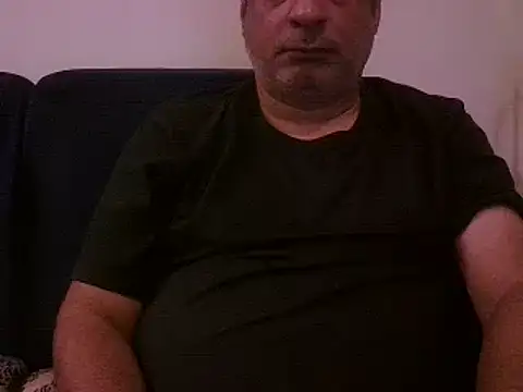 Snapshot of desipapaxxx chatting on 02/23/25, 07:28 desipapaxxx online show from 02/23/25, 07:28