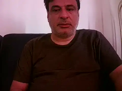 Snapshot of desipapaxxx chatting on 03/01/25, 04:47 desipapaxxx online show from 03/01/25, 04:47