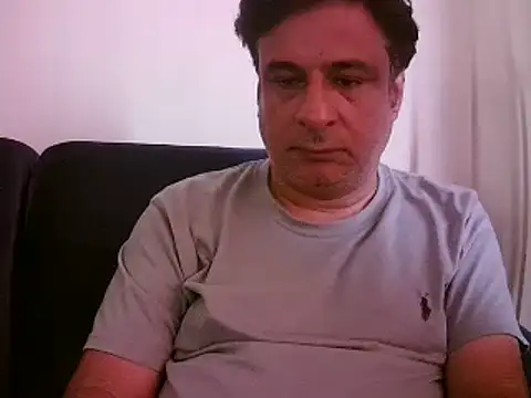Snapshot of desipapaxxx chatting on 03/17/25, 06:29 desipapaxxx online show from 03/17/25, 06:29