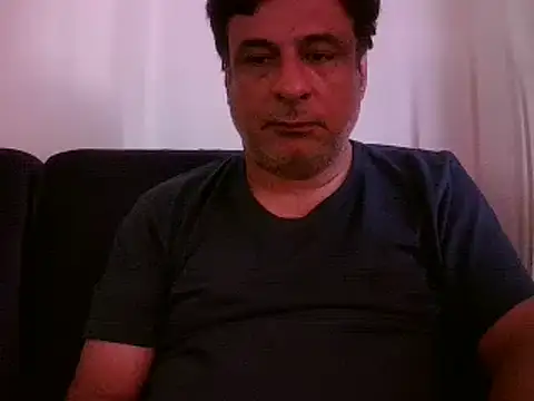 Snapshot of desipapaxxx chatting on 03/19/25, 04:03 desipapaxxx online show from 03/19/25, 04:03