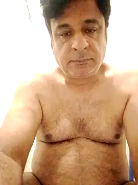 Snapshot of desipapaxxx chatting on 09/27/25, 08:58 desipapaxxx online show from 09/27/25, 08:58