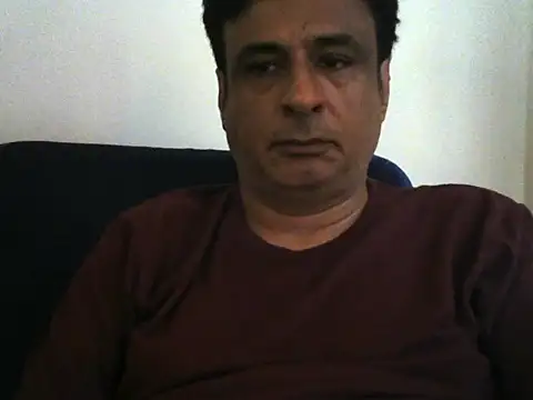 Snapshot of desipapaxxx chatting on 10/19/25, 11:11 desipapaxxx online show from 10/19/25, 11:11