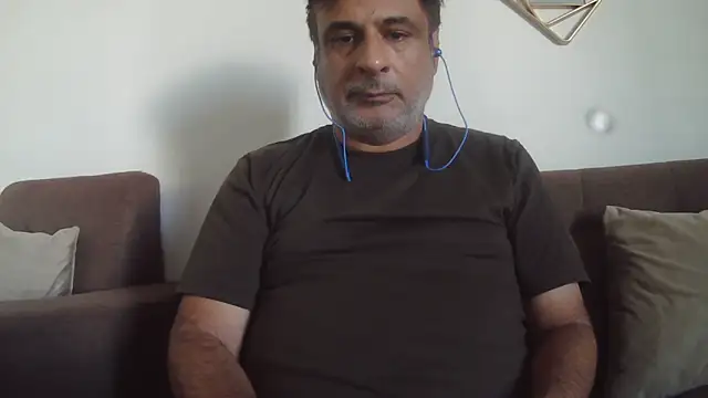 desipapaxxx online show from 02/13/26, 05:14