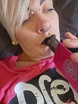 PinkTheHawk online show from 01/25/25, 10:18